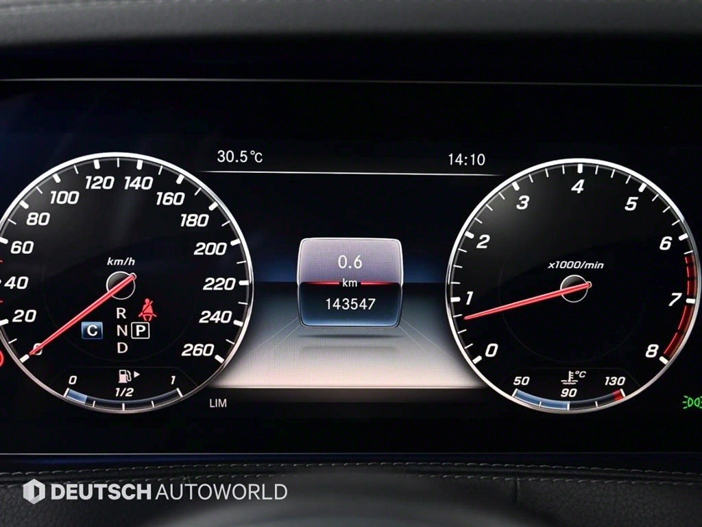 Mercedes Benz S Class - Vista 8