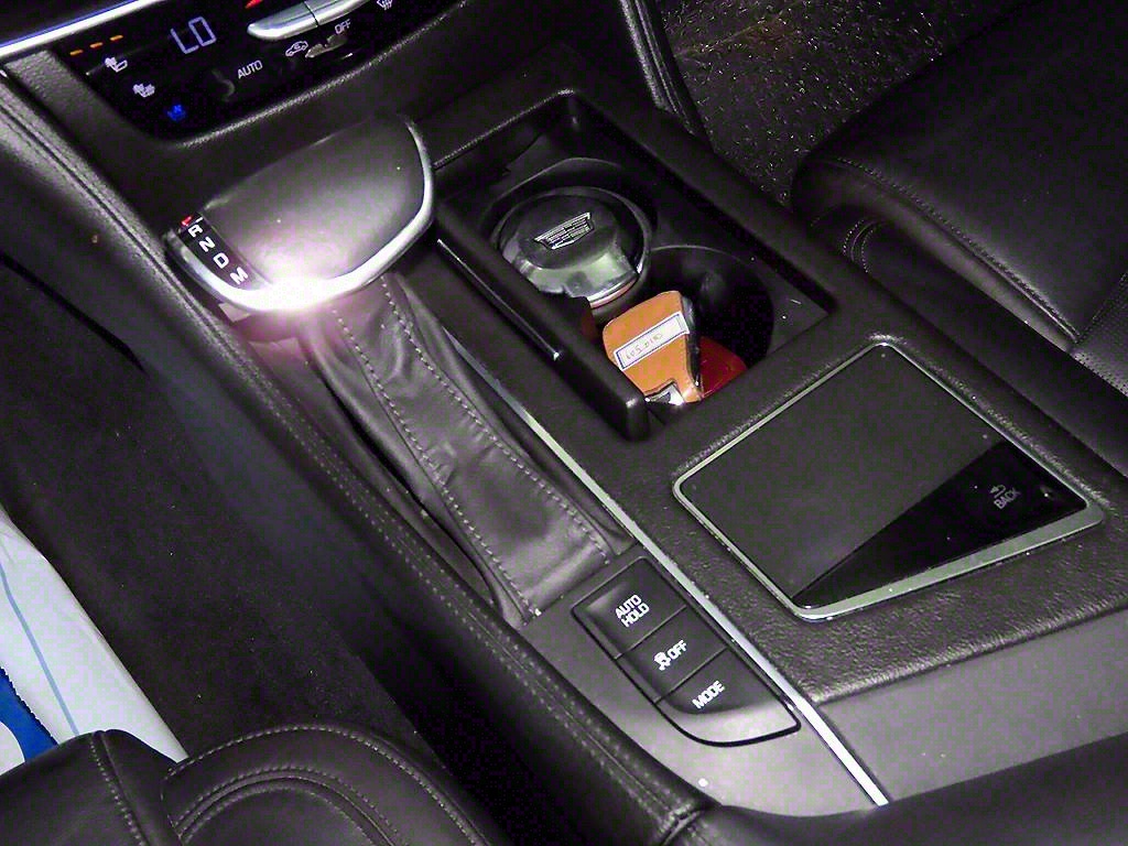 Cadillac CT6 - Vista 12