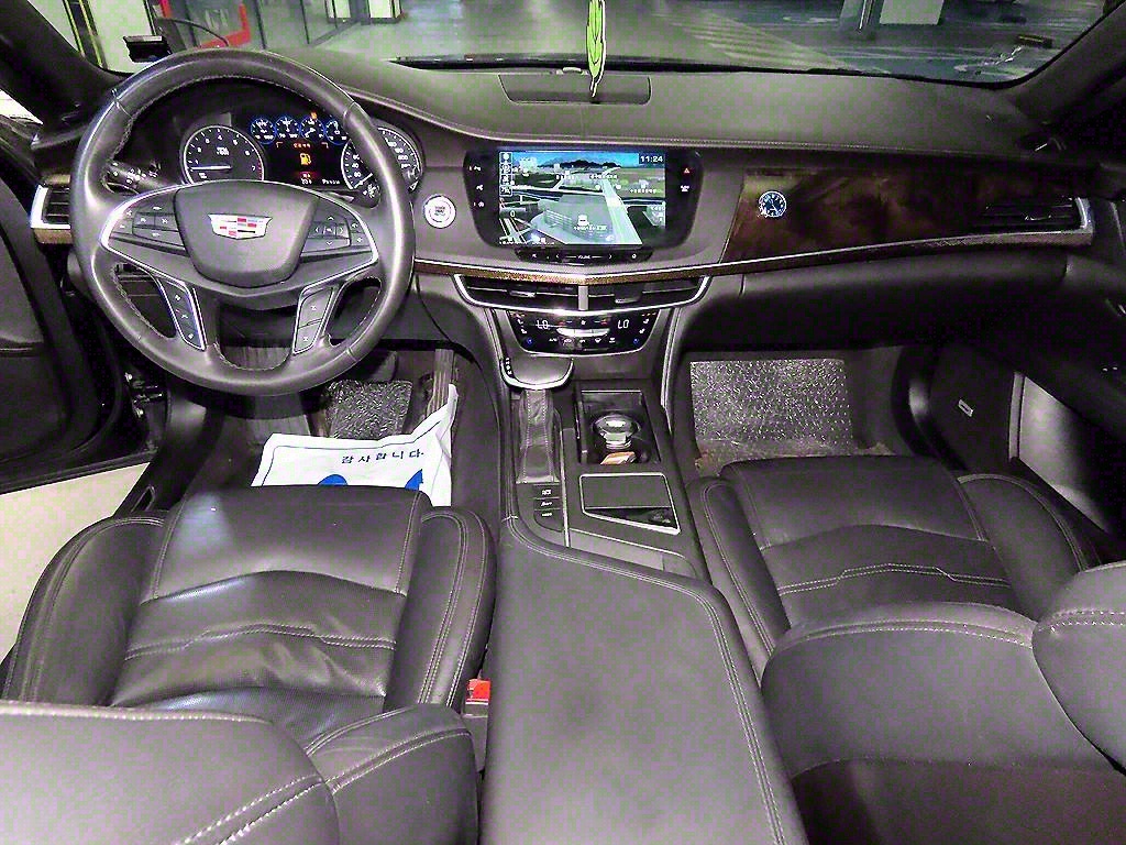 Cadillac CT6 - Vista 10