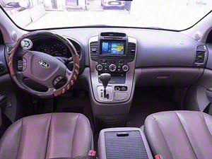 KIA Carnival - Vista 10