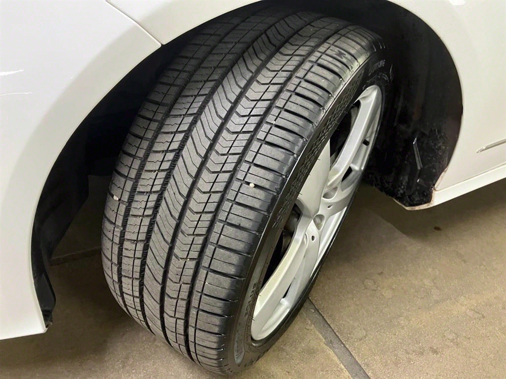 Mercedes Benz E class - Vista 6