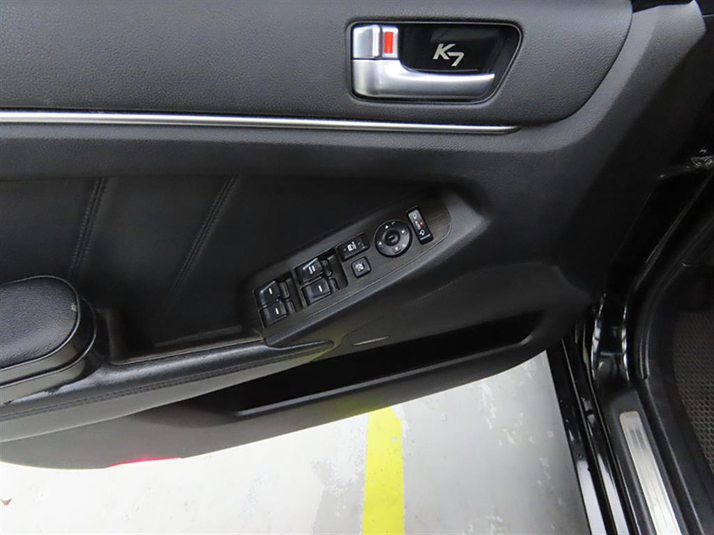 KIA K7 2012 Negro - Importación desde Corea - HF Imports Iquique - Foto 13