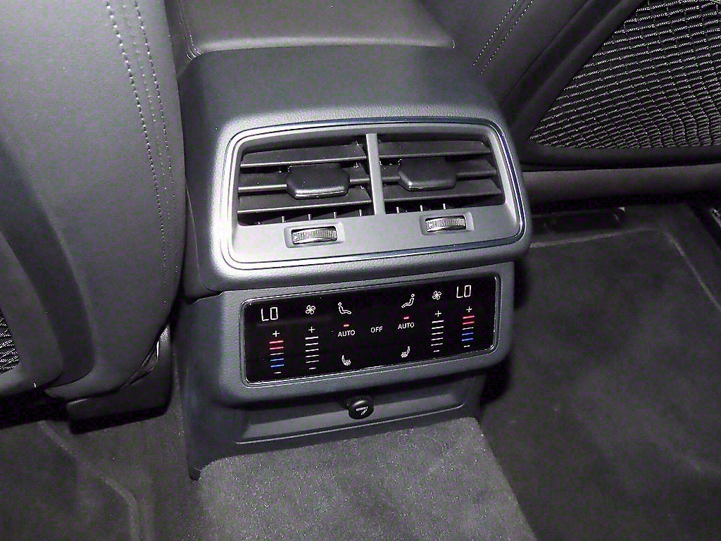 Audi A6 2021 Negro - Importación desde Corea - HF Imports Iquique - Foto 13