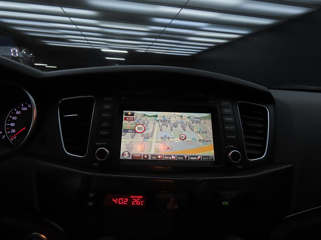 KIA K7 2012 Negro - Importación desde Corea - HF Imports Iquique - Foto 17