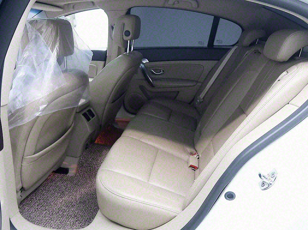 SAMSUNG SM5 2011 Blanco - Importación desde Corea - HF Imports Iquique - Foto 12