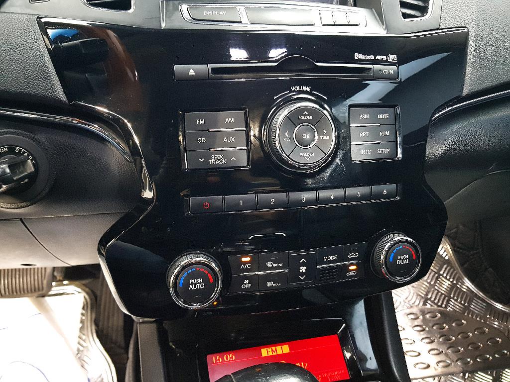 KIA K7 2011 Plateado - Importación desde Corea - HF Imports Iquique - Foto 13