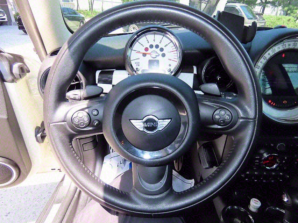 Mini Cooper - Vista 8