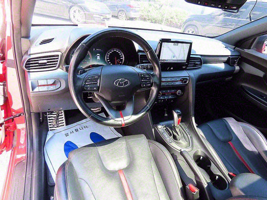 HYUNDAI Veloster - Vista 7