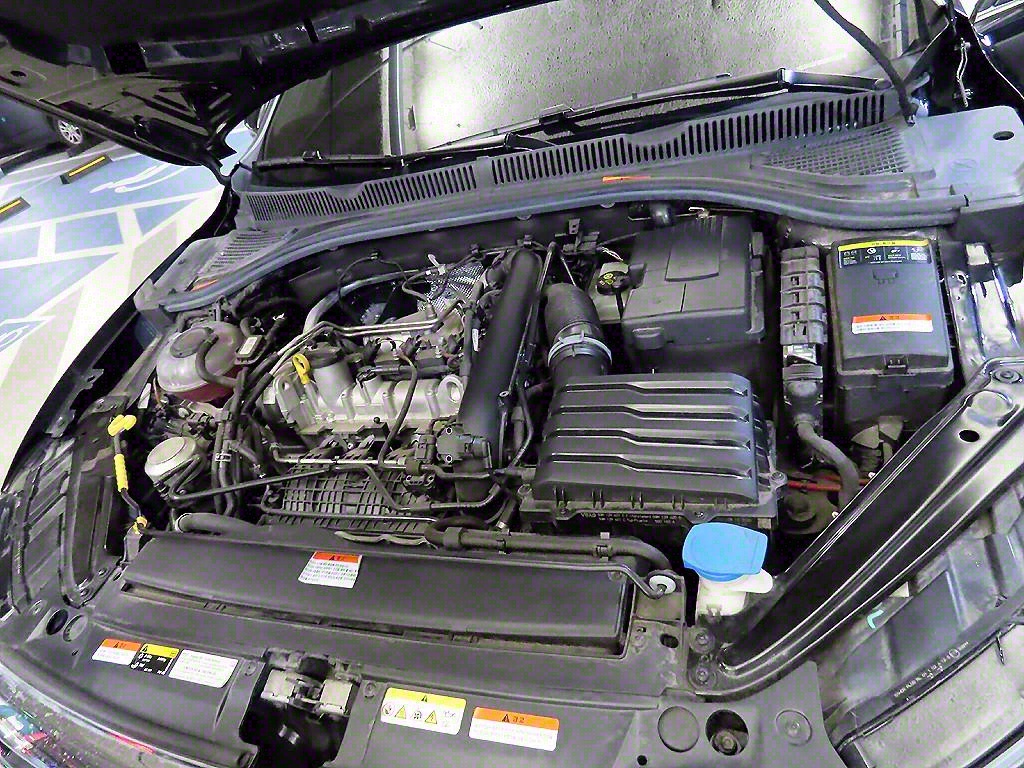 Volkswagen Jetta 2021 Negro - Importación desde Corea - HF Imports Iquique - Foto 19