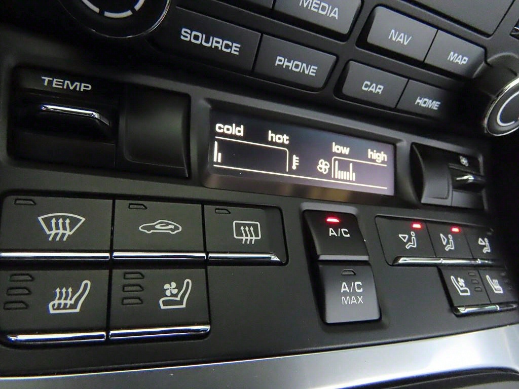 Porsche 718 2023 Verde - Importación desde Corea - HF Imports Iquique - Foto 16