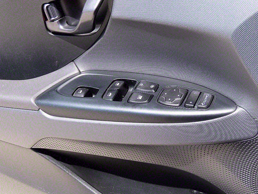 HYUNDAI Veloster - Vista 12