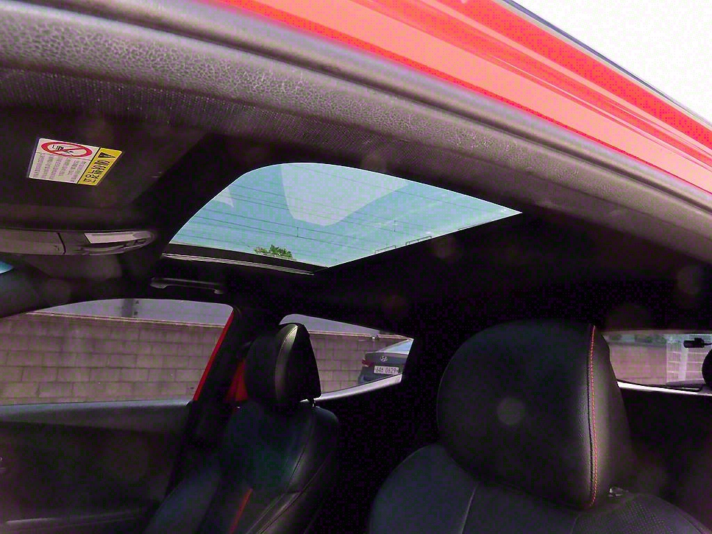 HYUNDAI Veloster 2018 Rojo - Importación desde Corea - HF Imports Iquique - Foto 17