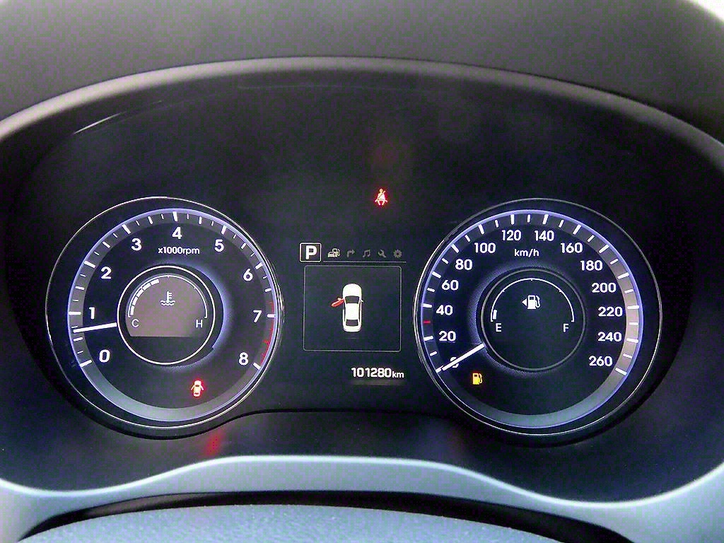 HYUNDAI Aslan - Vista 9