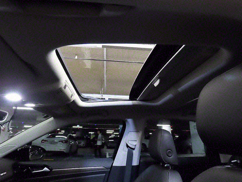 Volkswagen Jetta 2021 Negro - Importación desde Corea - HF Imports Iquique - Foto 17