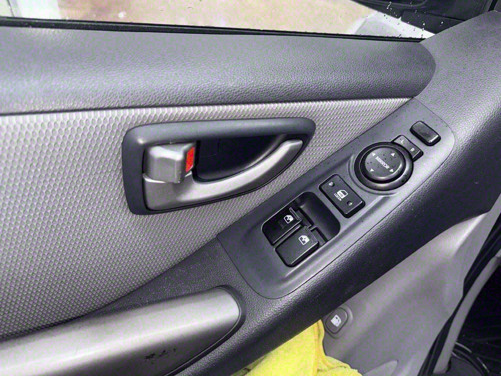 HYUNDAI Starex - Vista 9