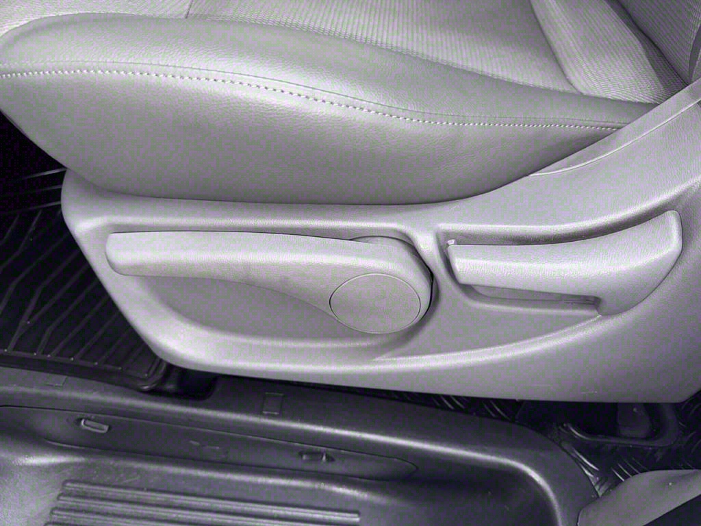 HYUNDAI Starex - Vista 10