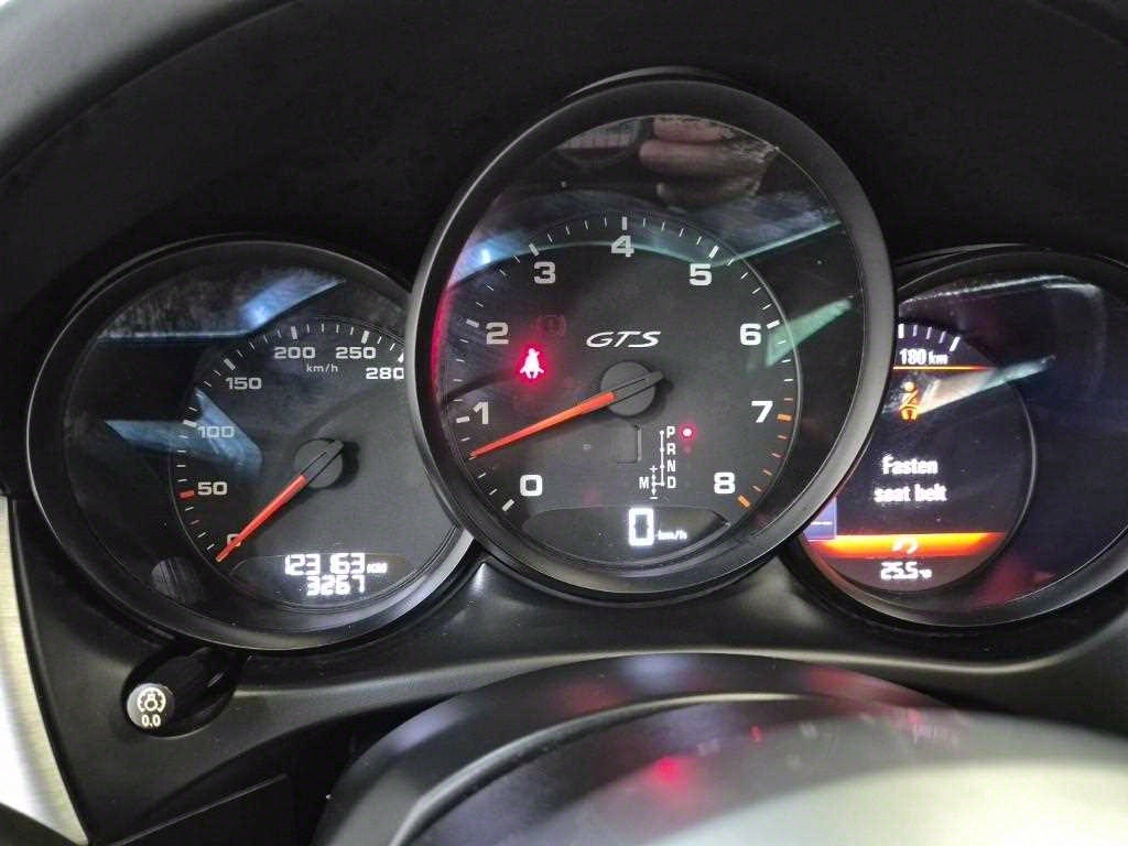 Porsche Macan - Vista 6