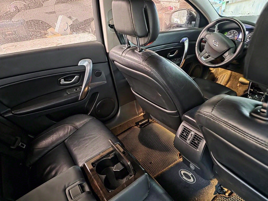 SAMSUNG SM5 2011 Blanco - Importación desde Corea - HF Imports Iquique - Foto 14