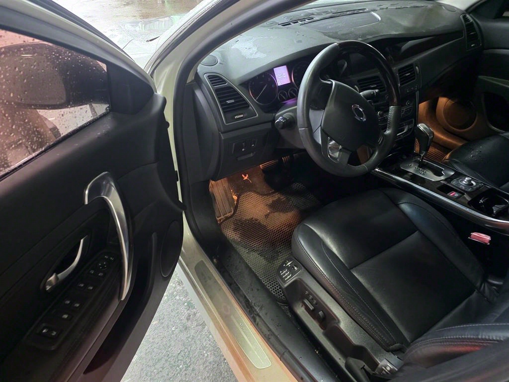 SAMSUNG SM5 2011 Blanco - Importación desde Corea - HF Imports Iquique - Foto 16