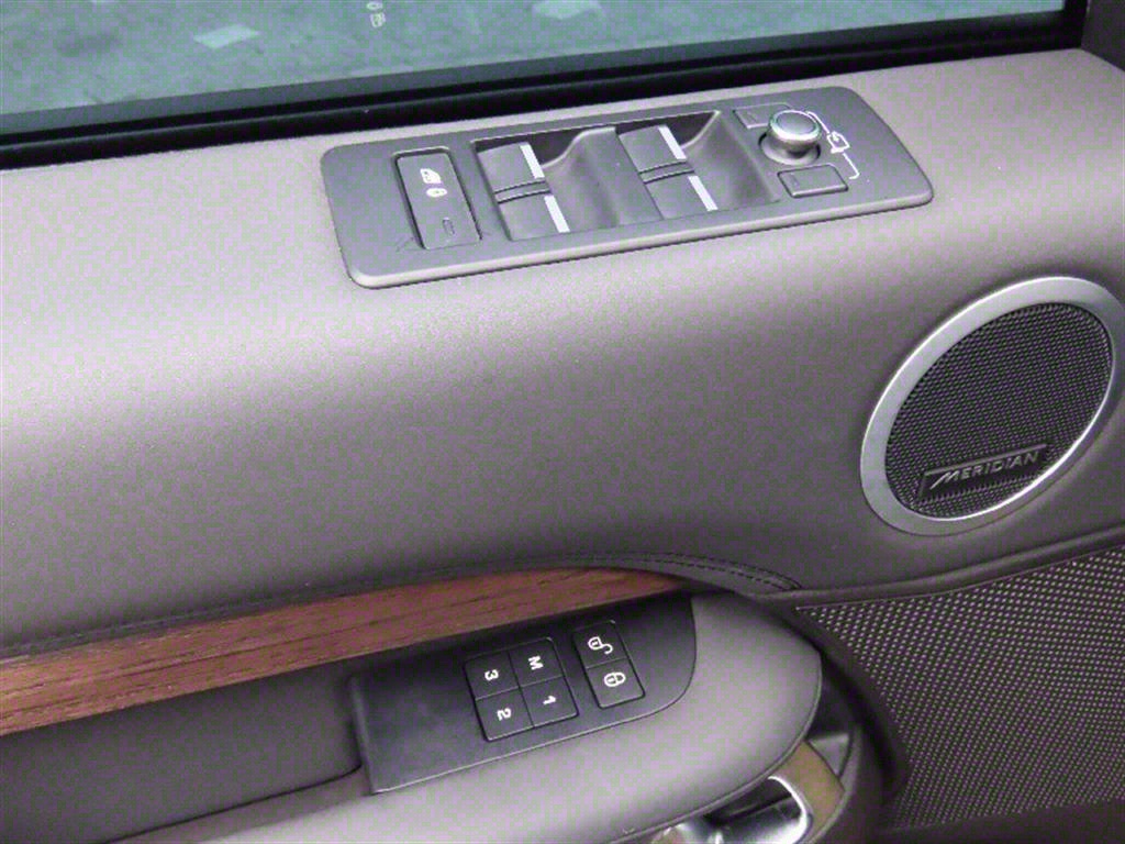 Land Rover Discovery 2017 Blanco - Importación desde Corea - HF Imports Iquique - Foto 12