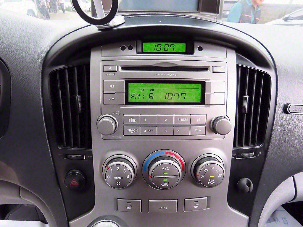 HYUNDAI Starex 2009 - Importación desde Corea - HF Imports Iquique - Foto 13