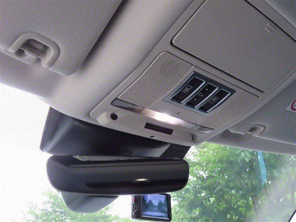 Land Rover Discovery 2017 Blanco - Importación desde Corea - HF Imports Iquique - Foto 9