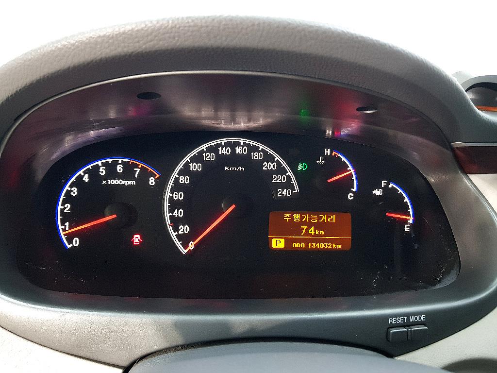 HYUNDAI Grandeur - Vista 7