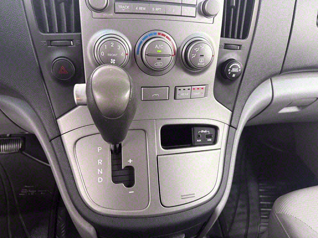 HYUNDAI Starex 2012 Plateado - Importación desde Corea - HF Imports Iquique - Foto 14