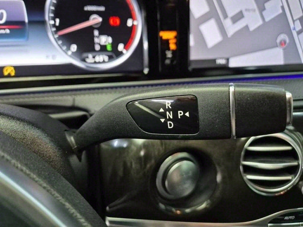 Mercedes Benz S Class - Vista 8