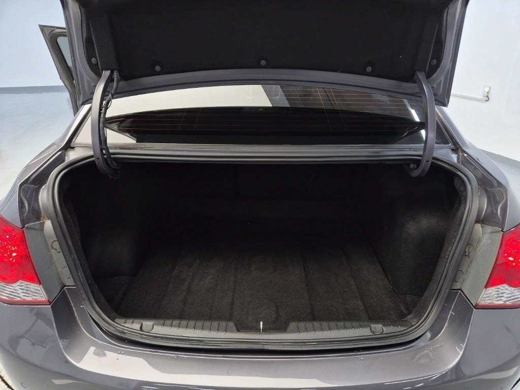 Chevrolet Cruise 2014 Gris - Importación desde Corea - HF Imports Iquique - Foto 15