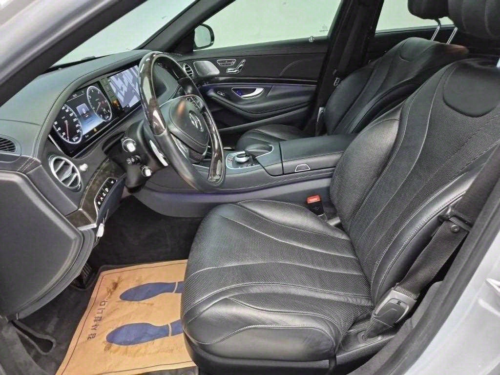 Mercedes Benz S Class - Vista 11