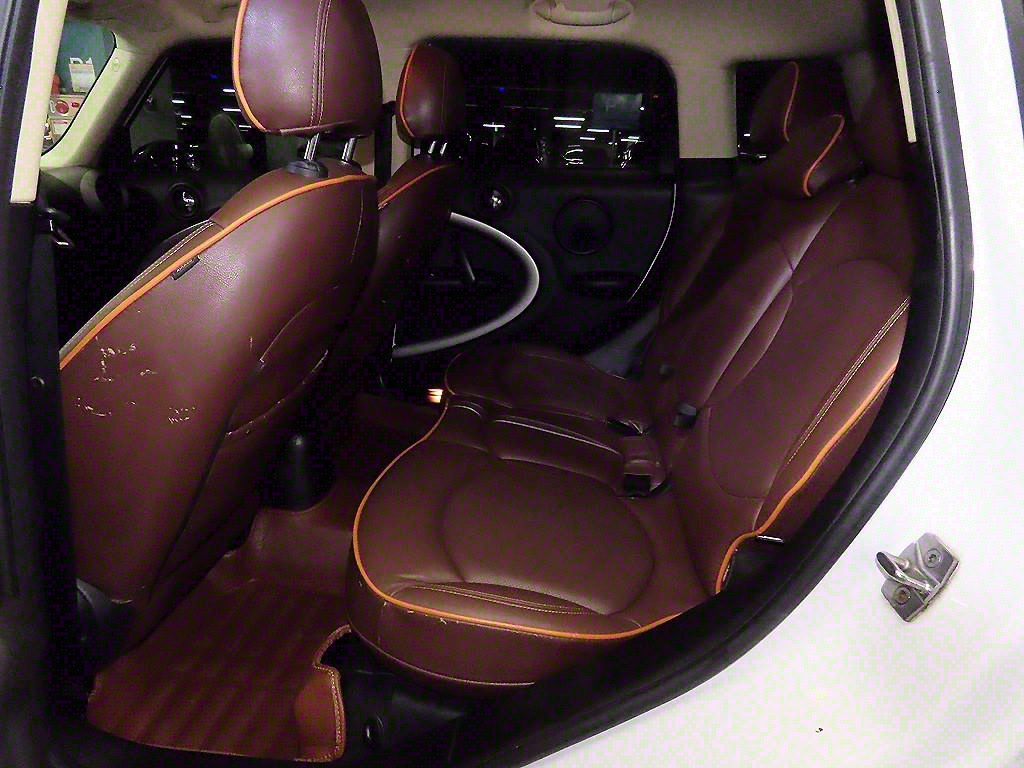 Mini Countryman - Vista 7