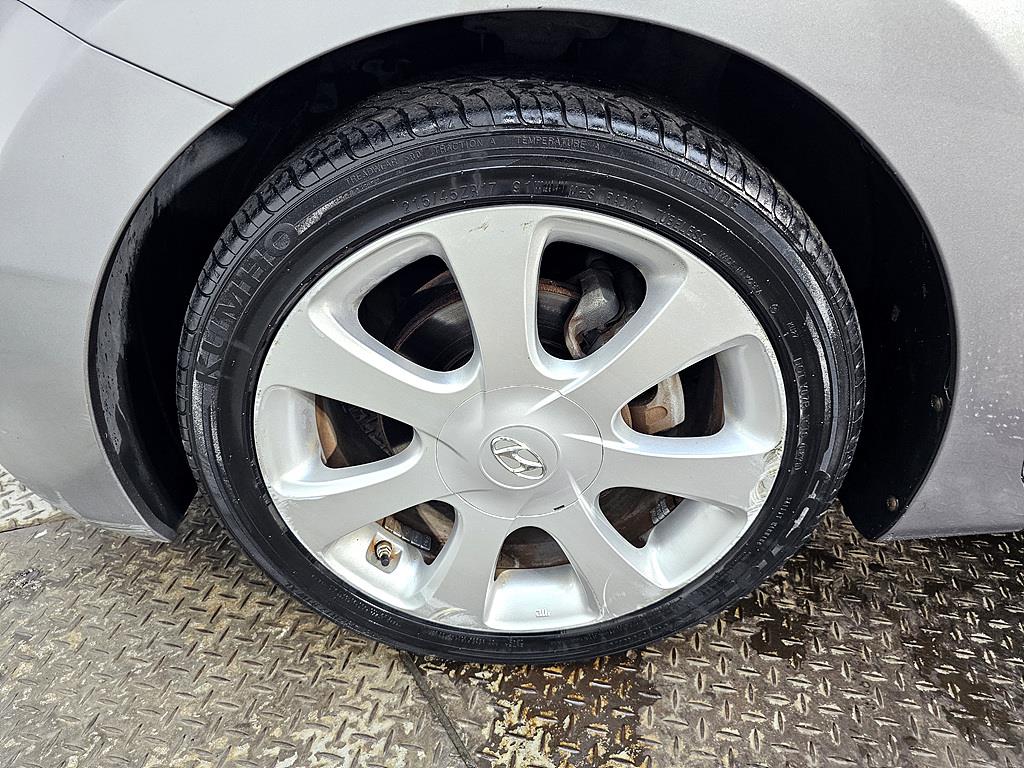 HYUNDAI Avante 2011 Gris - Importación desde Corea - HF Imports Iquique - Foto 20