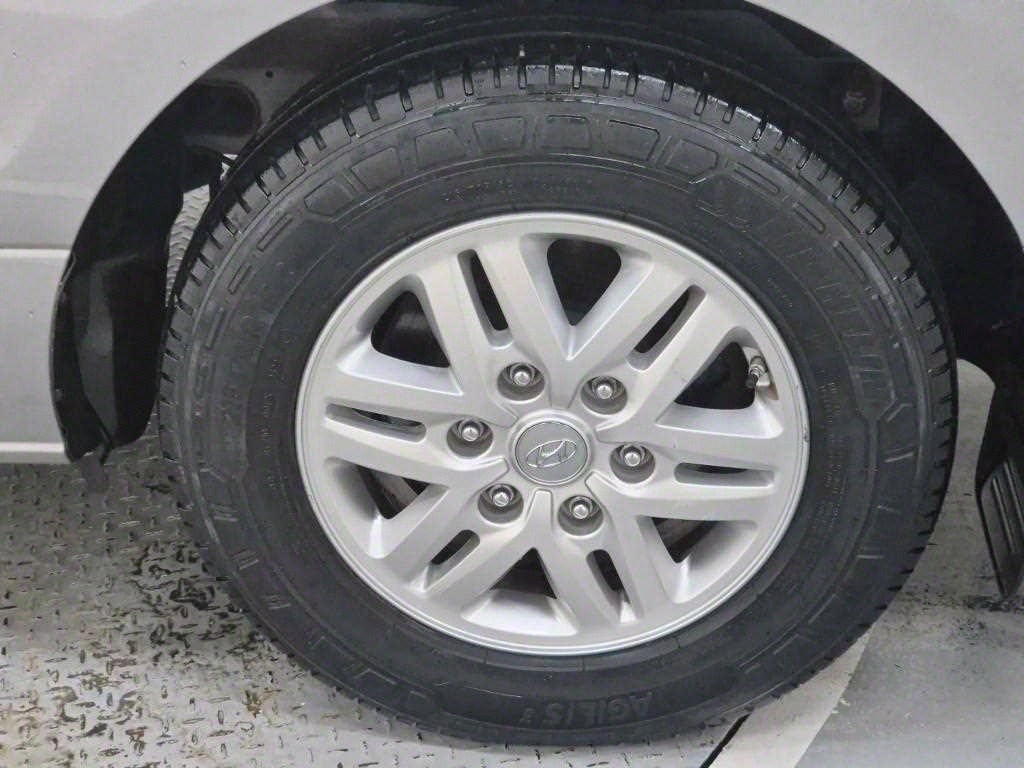 HYUNDAI Starex 2017 Plateado - Importación desde Corea - HF Imports Iquique - Foto 20