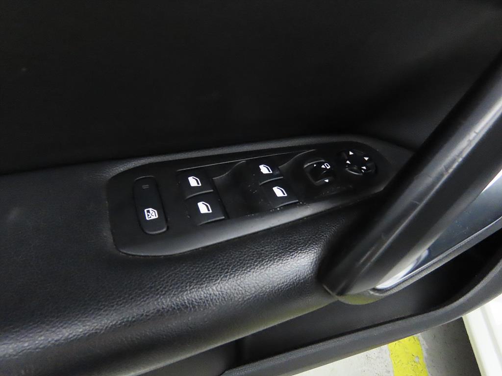 Peugeot 308 - Vista 12