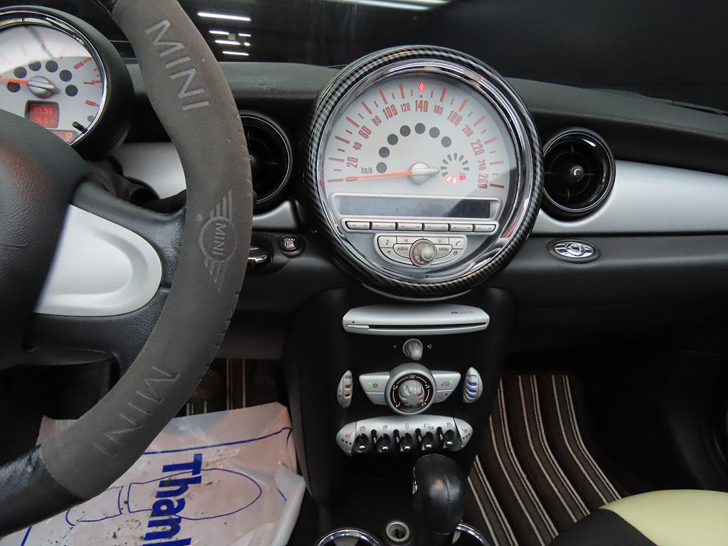 Mini Cooper Convertible - Vista 11