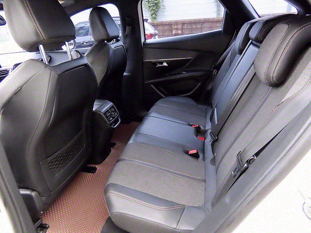 Peugeot 3008 - Vista 6