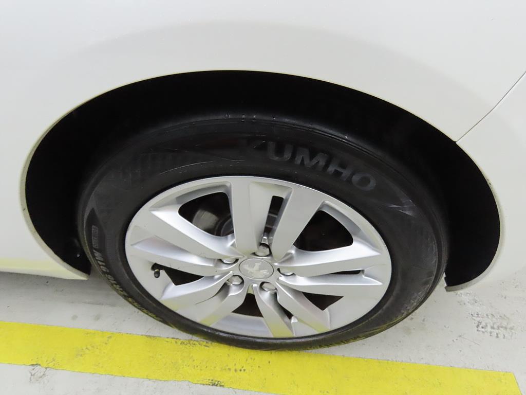 Peugeot 308 2014 Blanco - Importación desde Corea - HF Imports Iquique - Foto 20