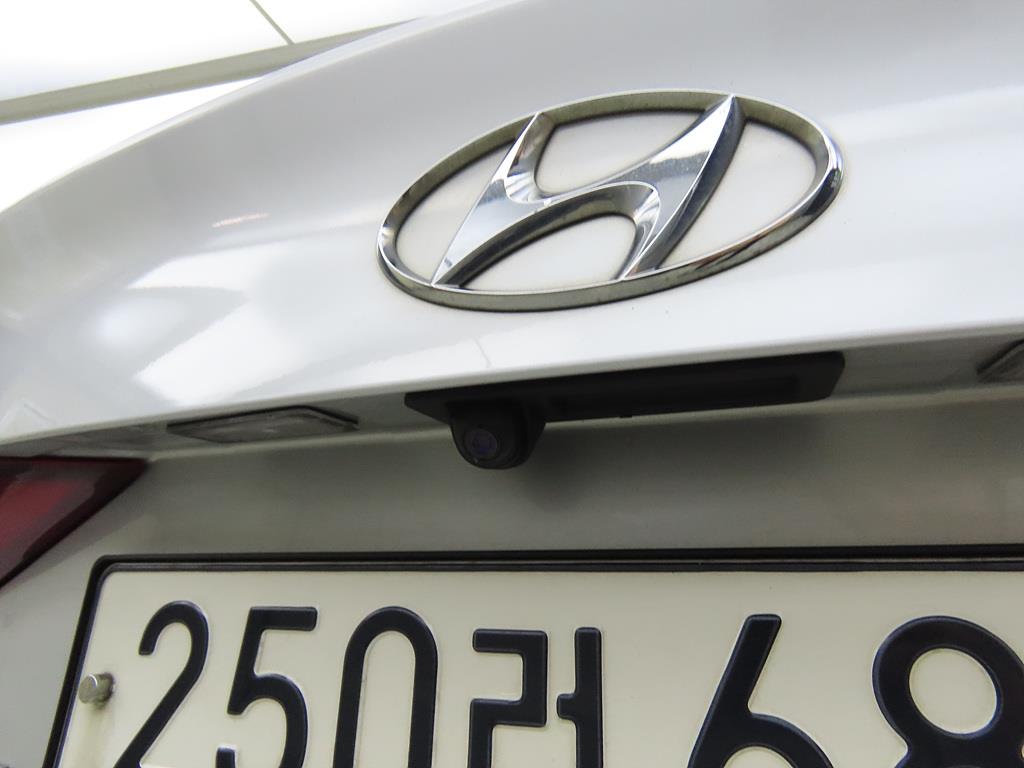 HYUNDAI Avante 2016 Gris - Importación desde Corea - HF Imports Iquique - Foto 19