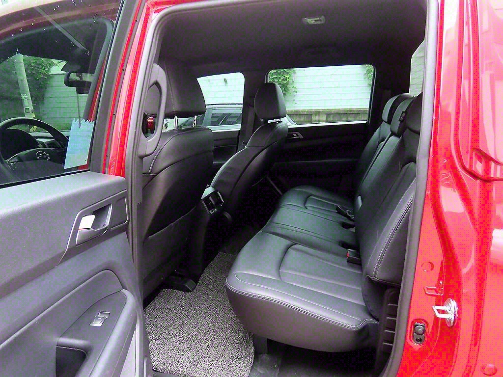 Ssangyong Rexton - Vista 6