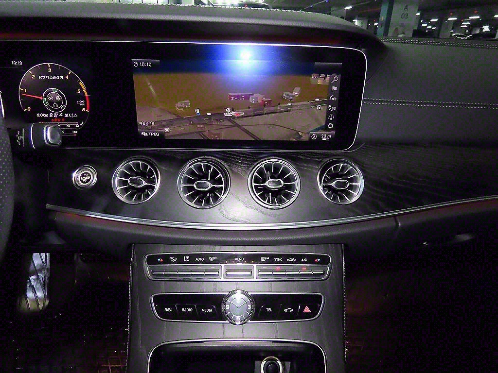 Mercedes Benz E class - Vista 11