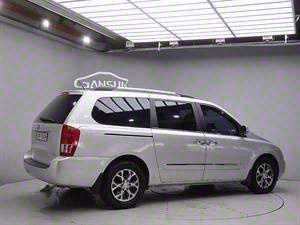 KIA Carnival - Vista 8