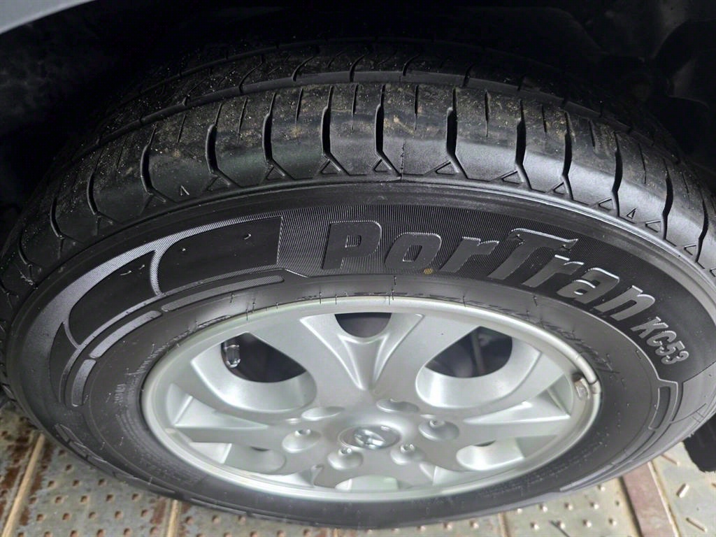 HYUNDAI Starex 2014 Gris - Importación desde Corea - HF Imports Iquique - Foto 20