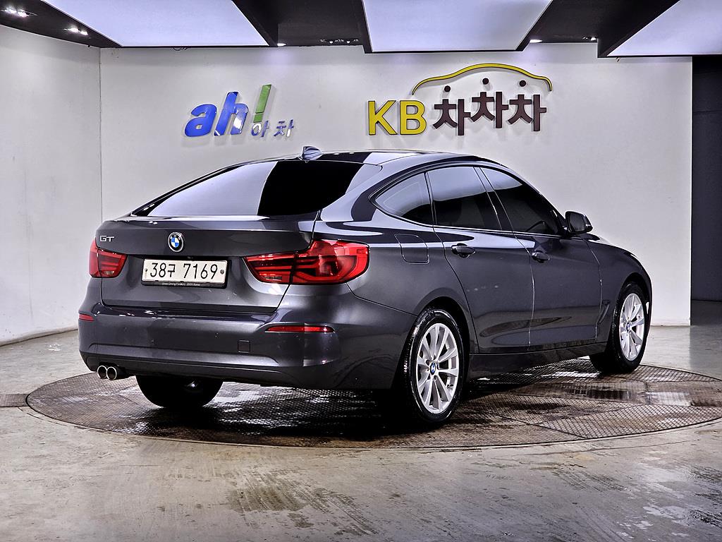 BMW Gran Turismo - Vista 4