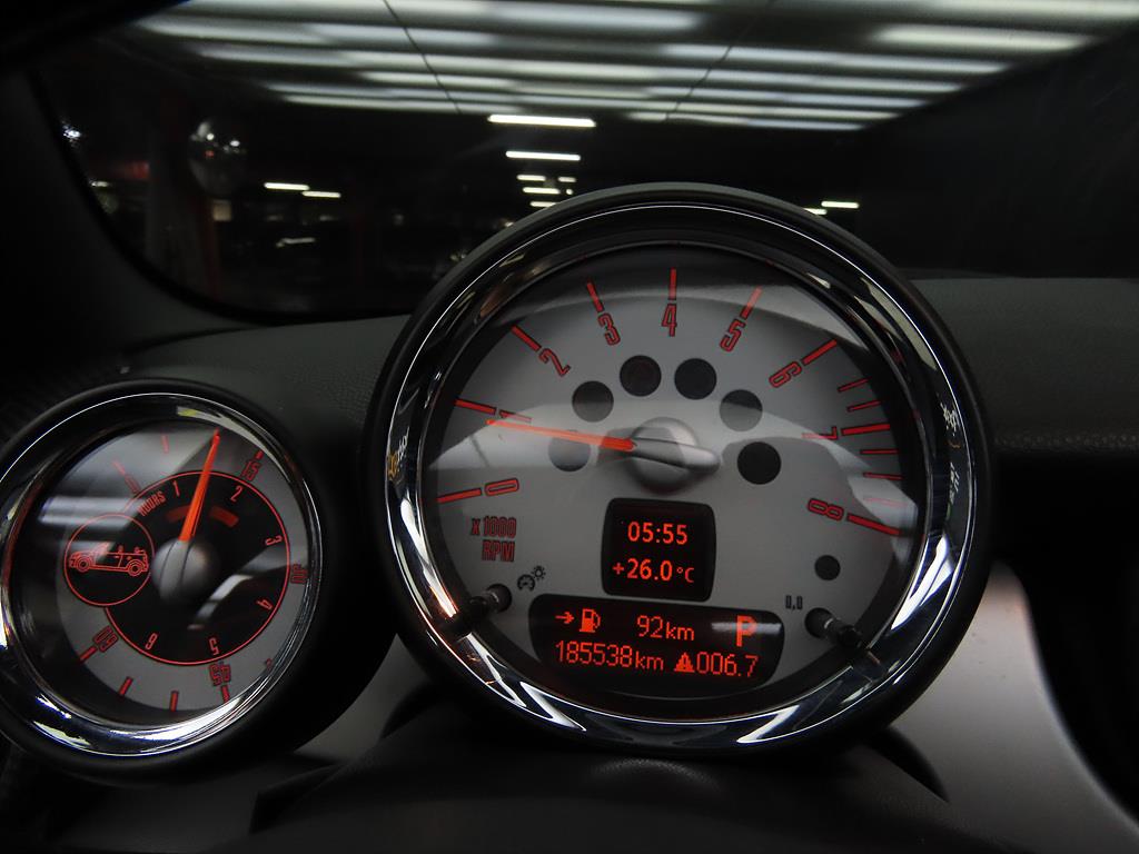 Mini Cooper Convertible - Vista 10
