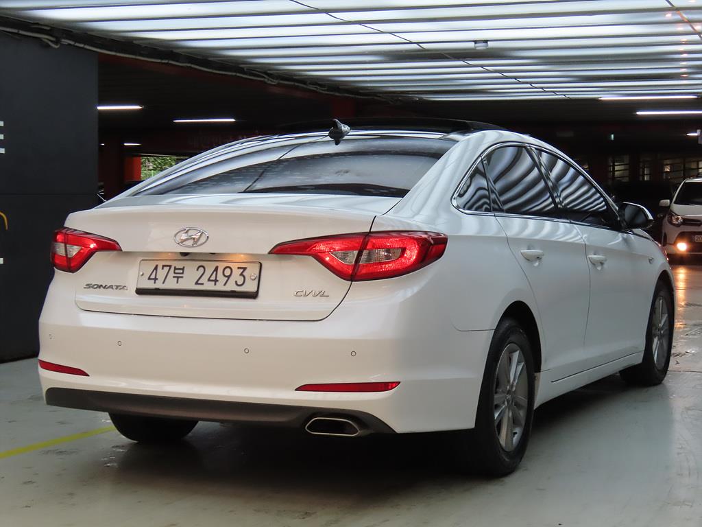 HYUNDAI Sonata - Vista 4