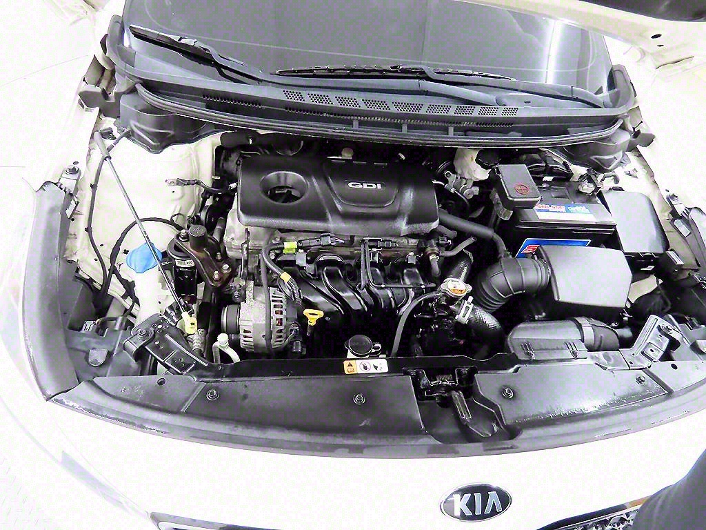 KIA K3 2016 Blanco - Importación desde Corea - HF Imports Iquique - Foto 18