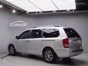 KIA Carnival - Vista 6