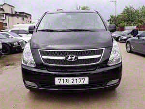 HYUNDAI Starex - Vista 2