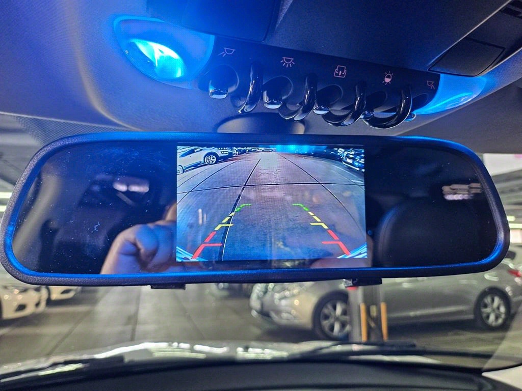 Mini Countryman - Vista 11